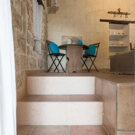 Studio Petit With Balcony By Wonderful Italy Ostuni